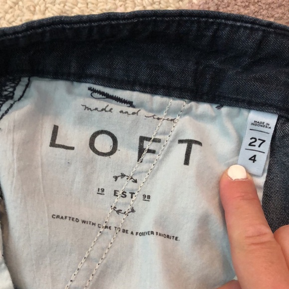 Loft Denim Shorts - Picture 3 of 6